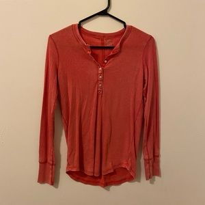 AMERICAN EAGLE LONG SLEEVE